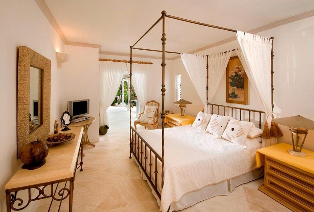 Coconut Grove 1, Luxury Villa By Island Villas Saint James Værelse billede